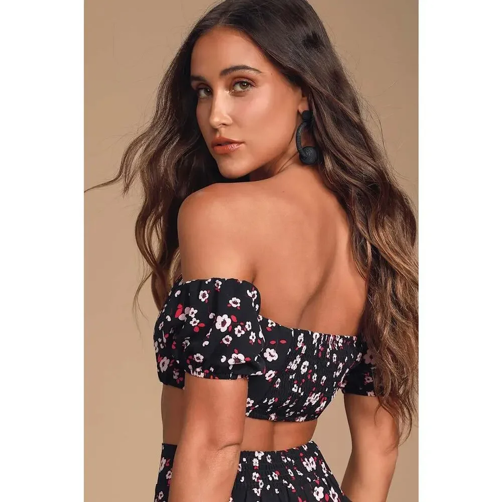 NWT Lulus Floral 2 Piece Set Large Off Shoulder Crop Top Ruffle Culottes - Picture 3 of 15